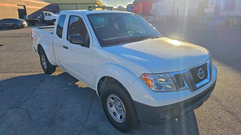 Фото 1 - NISSAN FRONTIER