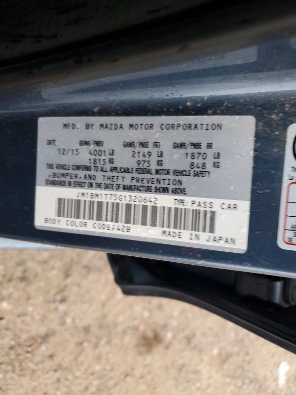 Фото 12 - MAZDA 3