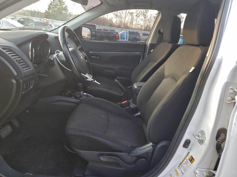 Фото 7 - MITSUBISHI OUTLANDER