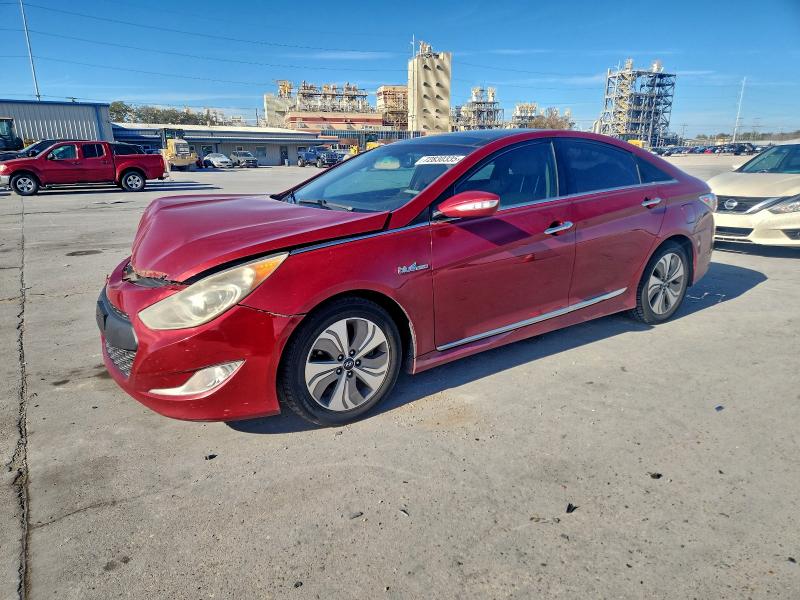 Фото 1 - HYUNDAI SONATA