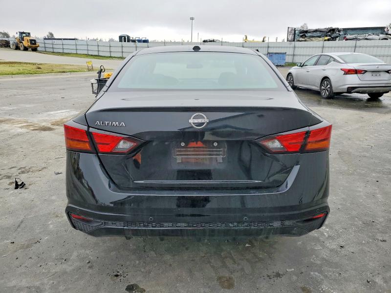 Фото 6 - NISSAN ALTIMA