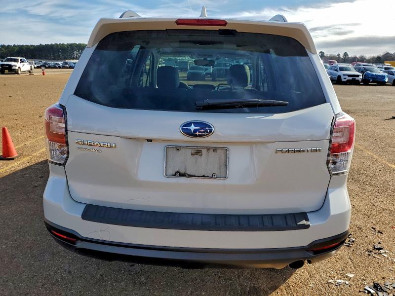 Фото 6 - SUBARU FORESTER