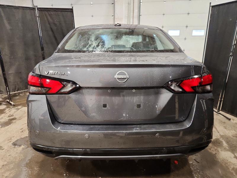 Фото 6 - NISSAN VERSA