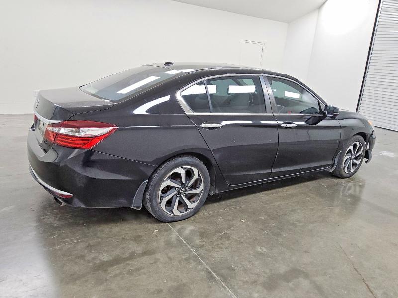 Фото 3 - HONDA ACCORD