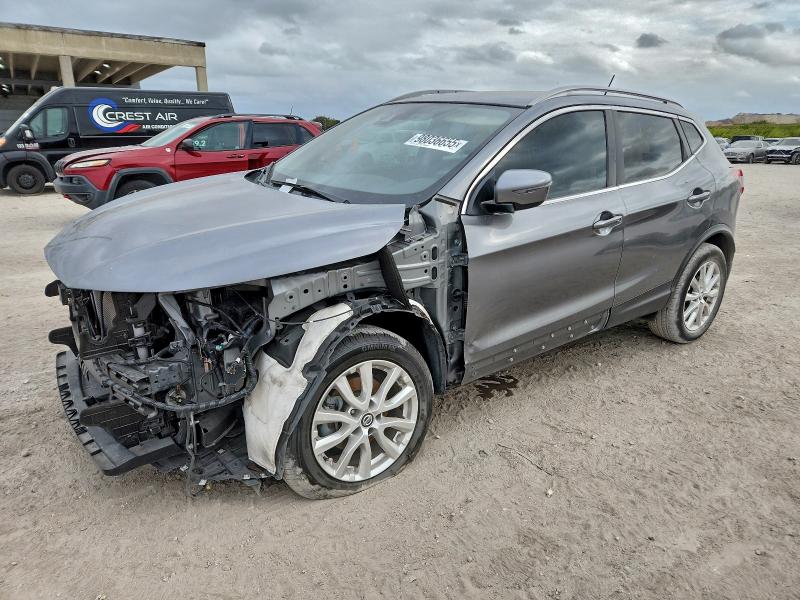 Фото 1 - NISSAN ROGUE