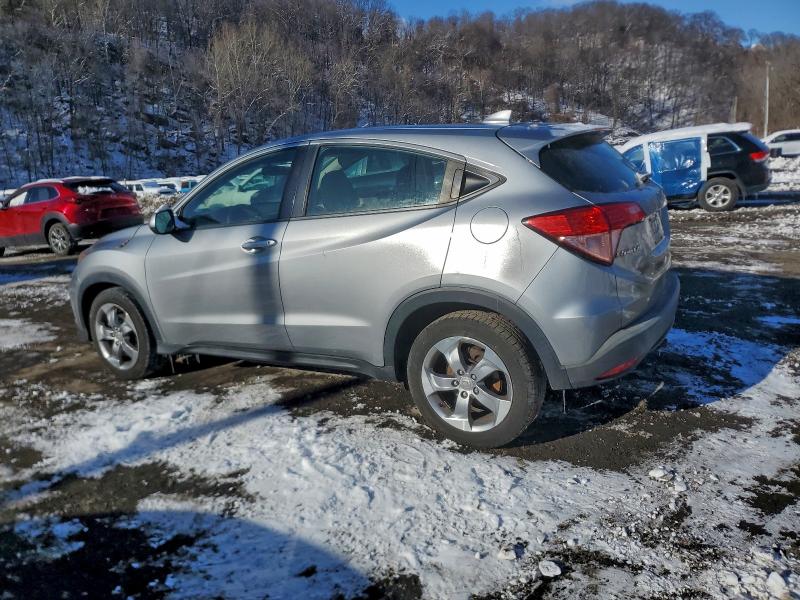 Фото 2 - HONDA HR-V