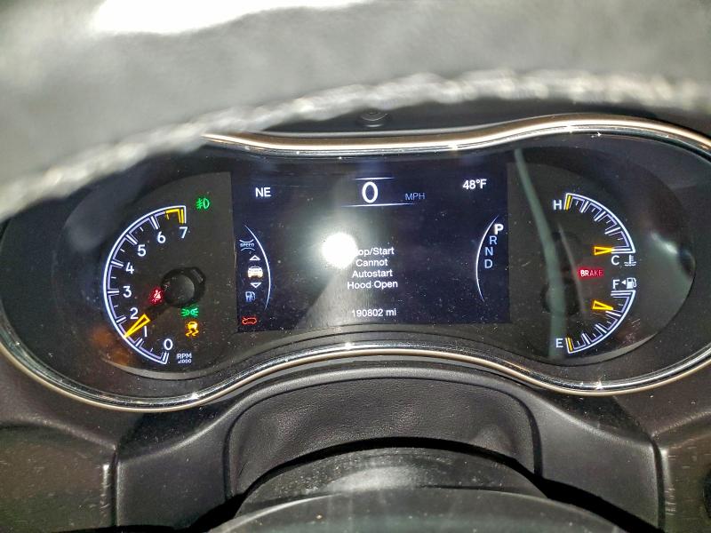 Фото 9 - JEEP GRAND CHER