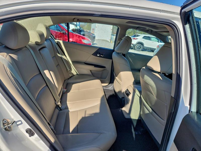 Фото 10 - HONDA ACCORD