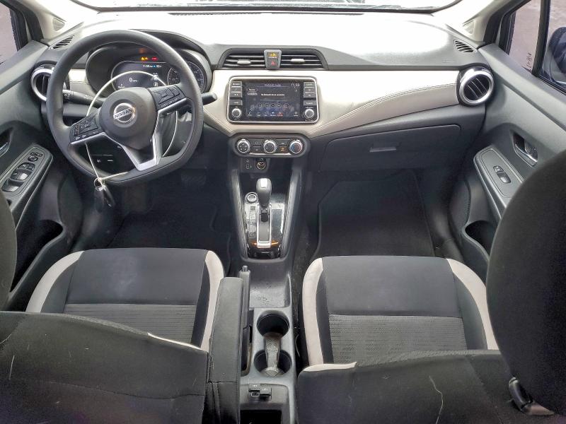 Фото 8 - NISSAN VERSA