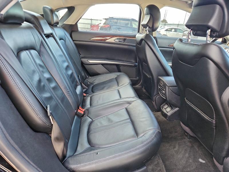 Фото 10 - LINCOLN MKZ