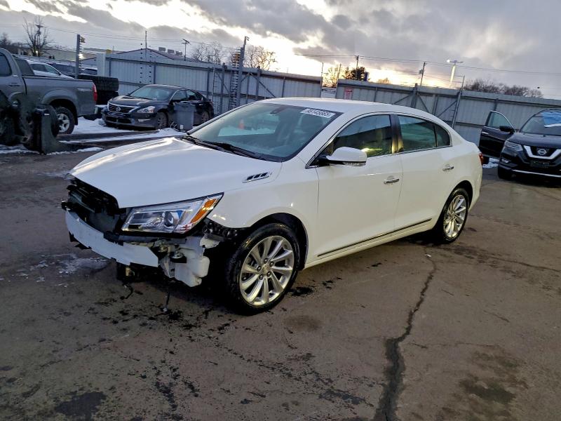 BUICK LACROSSE 2016 VIN 1G4GB5G37GF142368