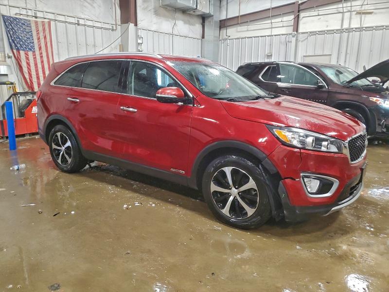 Фото 4 - KIA SORENTO