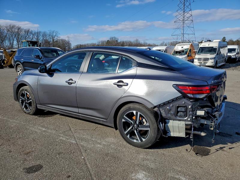 Фото 2 - NISSAN SENTRA