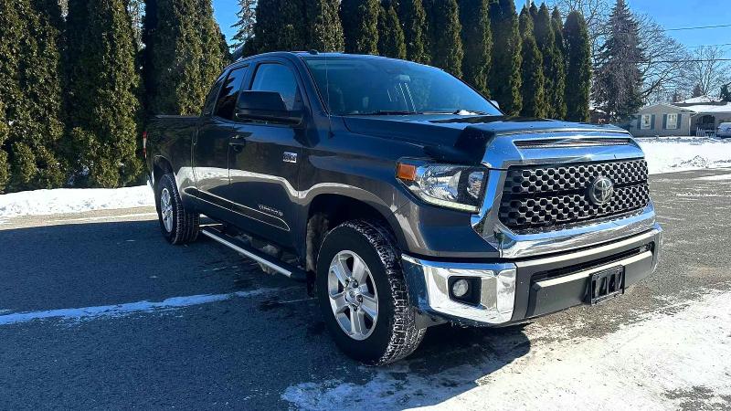 Фото 1 - TOYOTA TUNDRA