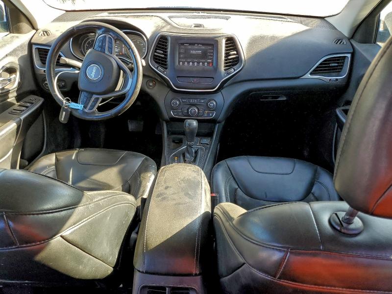 Фото 8 - JEEP GRAND CHER