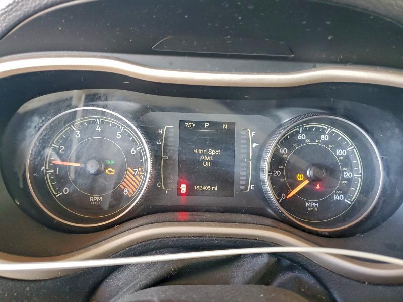 Фото 9 - JEEP GRAND CHER