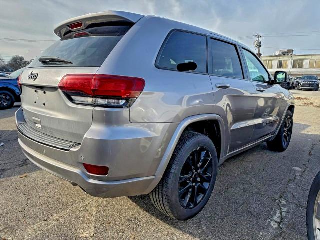 Фото 4 - JEEP GRAND CHER