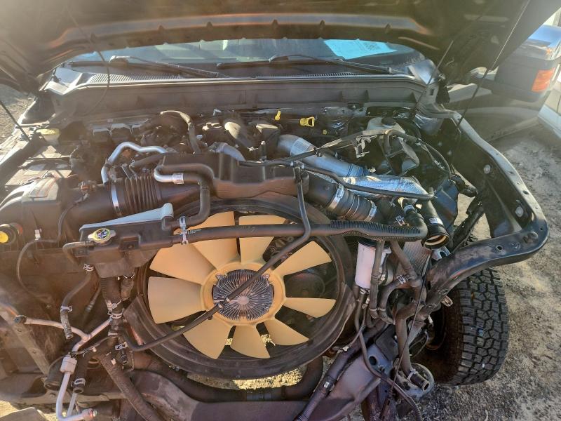 Фото 11 - FORD F350