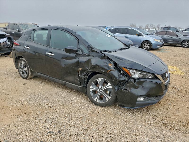 Фото 4 - NISSAN LEAF