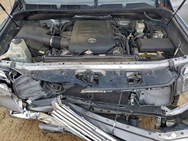 Фото 11 - TOYOTA TUNDRA