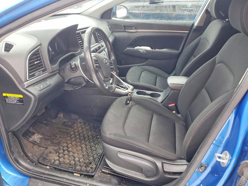 Фото 7 - HYUNDAI ELANTRA