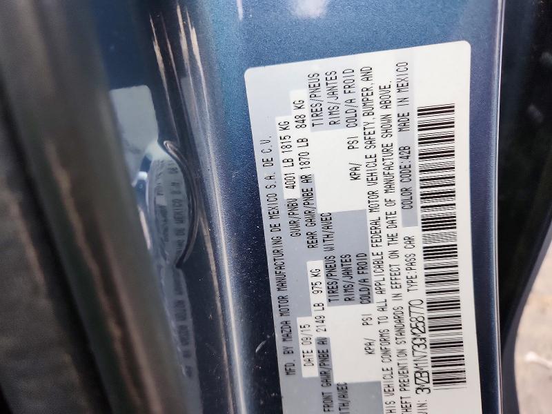 Фото 13 - MAZDA 3