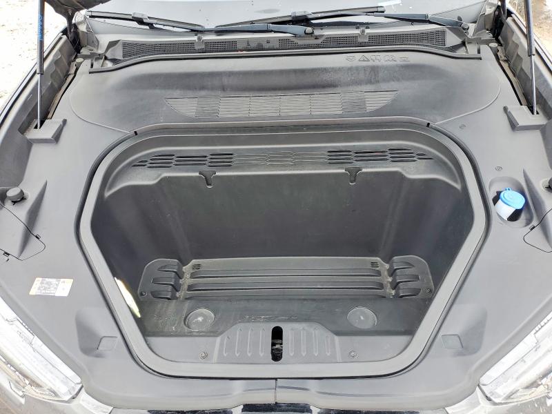 Фото 12 - FORD MUSTANG