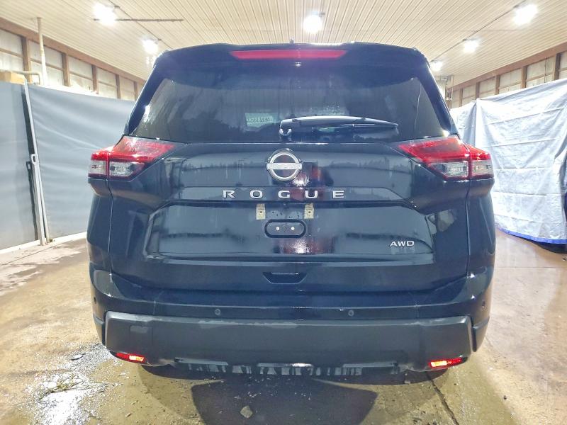 Фото 6 - NISSAN ROGUE