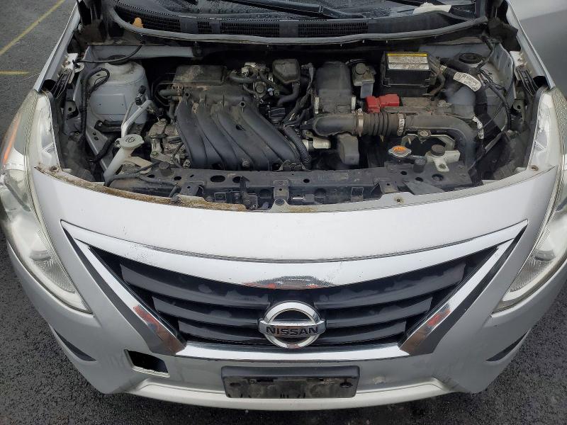 Фото 11 - NISSAN VERSA