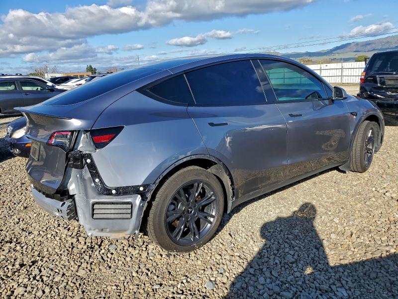 Фото 3 - TESLA MODEL Y