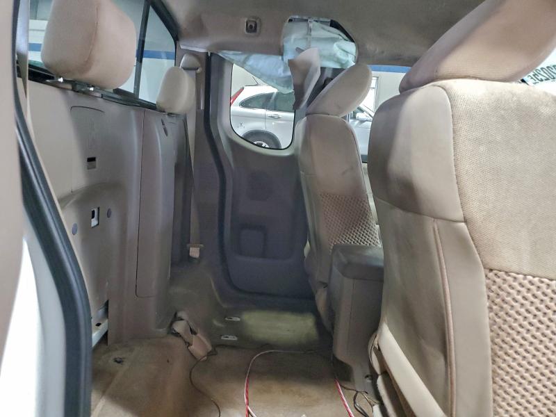 Фото 10 - NISSAN FRONTIER