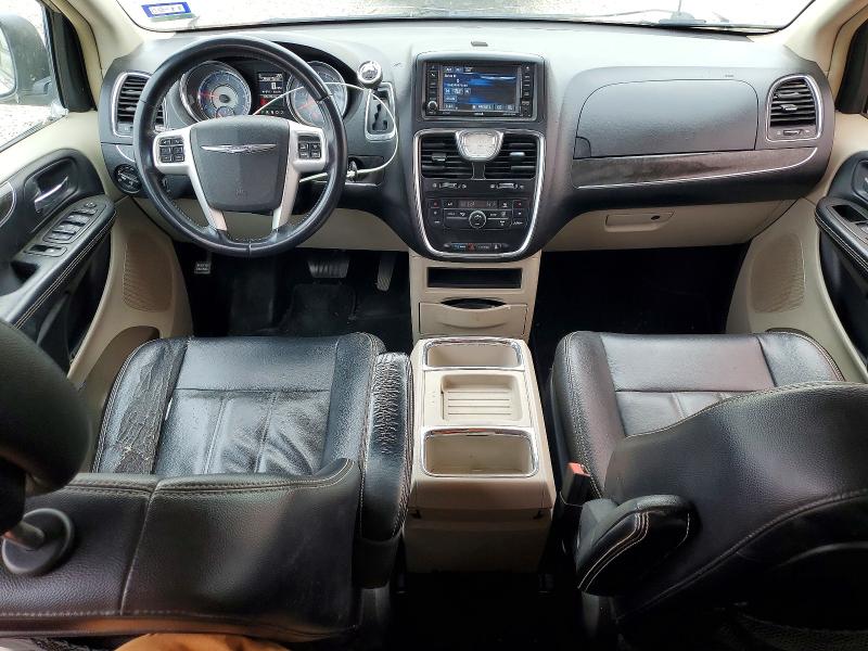 Фото 8 - CHRYSLER MINIVAN