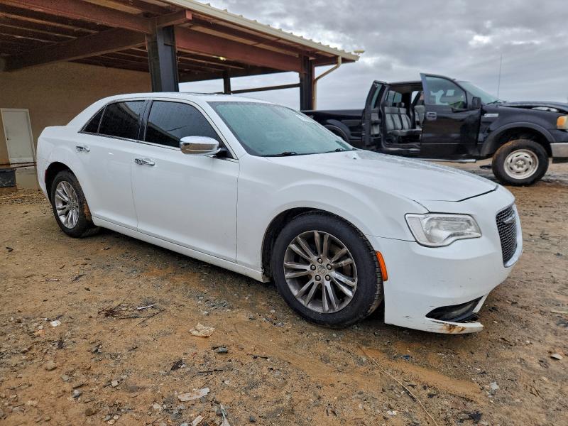 Фото 4 - CHRYSLER 300