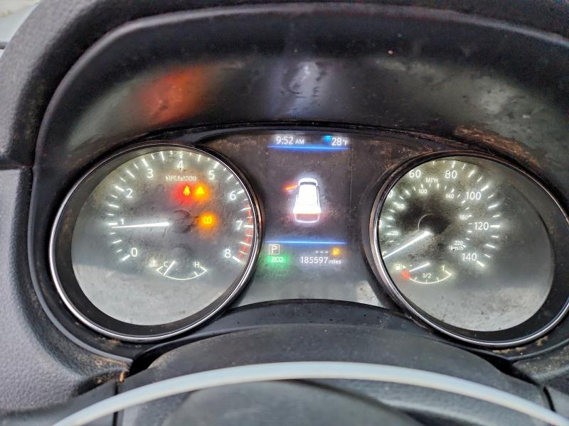 Фото 9 - NISSAN ROGUE