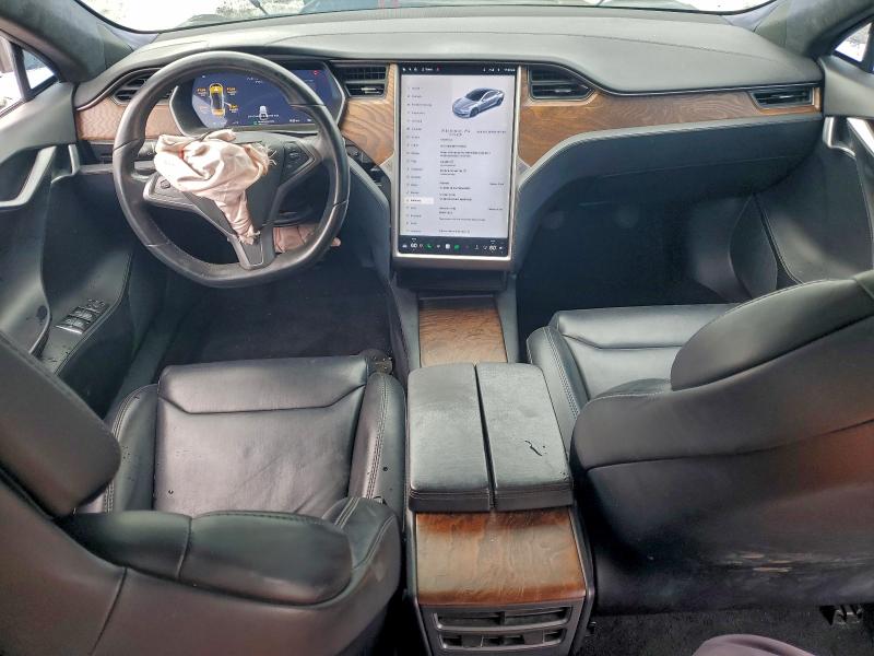 Фото 8 - TESLA MODEL S