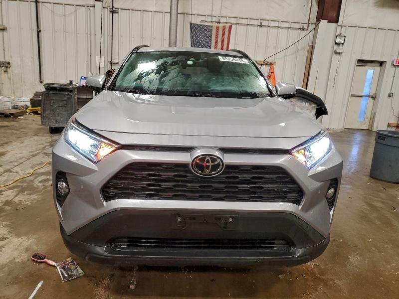 Фото 5 - TOYOTA RAV4