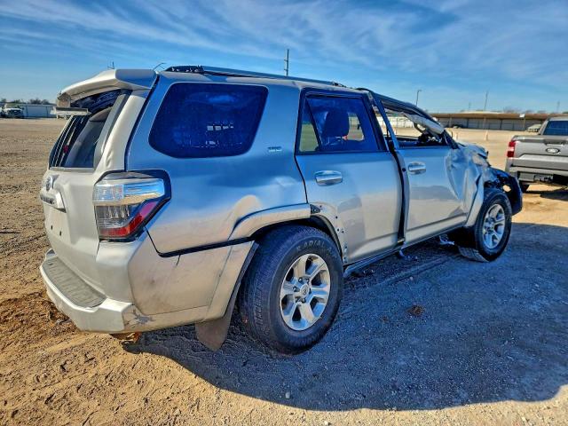 Фото 3 - TOYOTA 4RUNNER