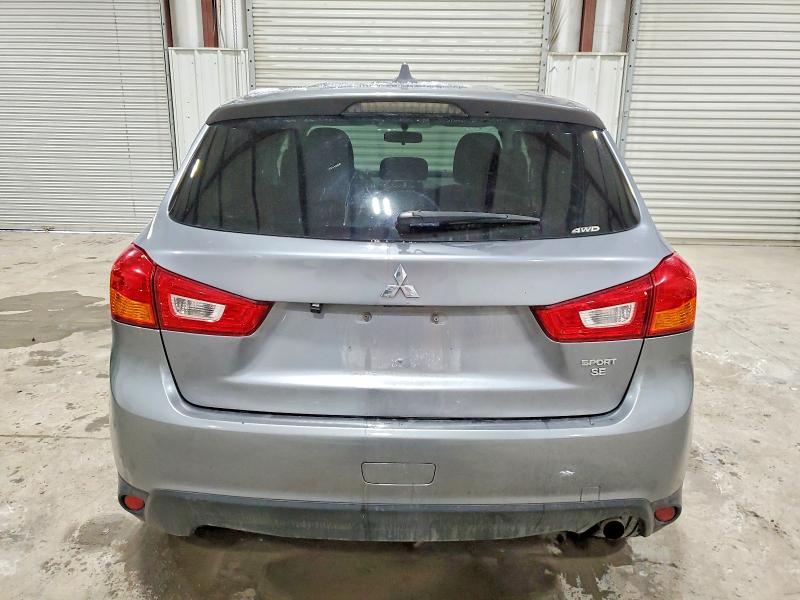 Фото 6 - MITSUBISHI OUTLANDER