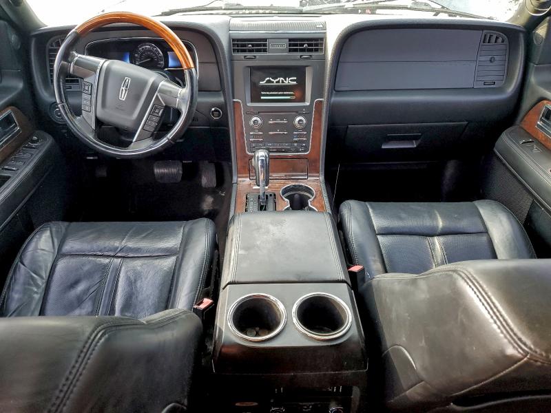 Фото 8 - LINCOLN NAVIGATOR