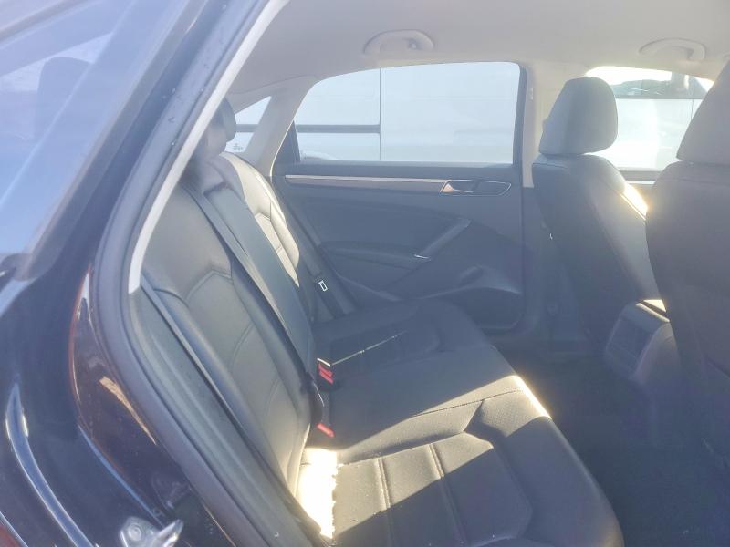 Фото 10 - VOLKSWAGEN PASSAT