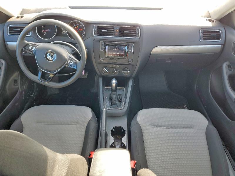 Фото 8 - VOLKSWAGEN JETTA