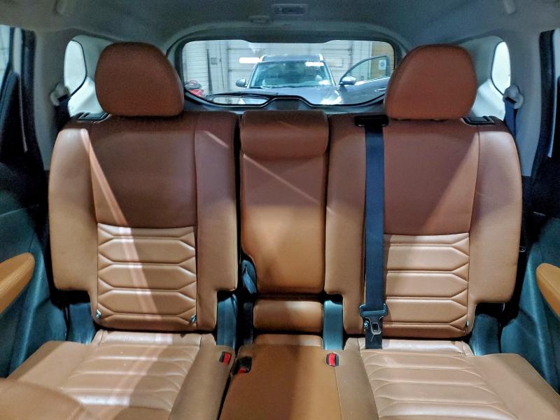 Фото 10 - NISSAN ROGUE