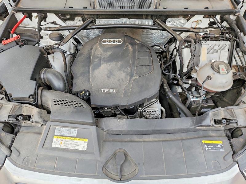 Фото 11 - AUDI Q5