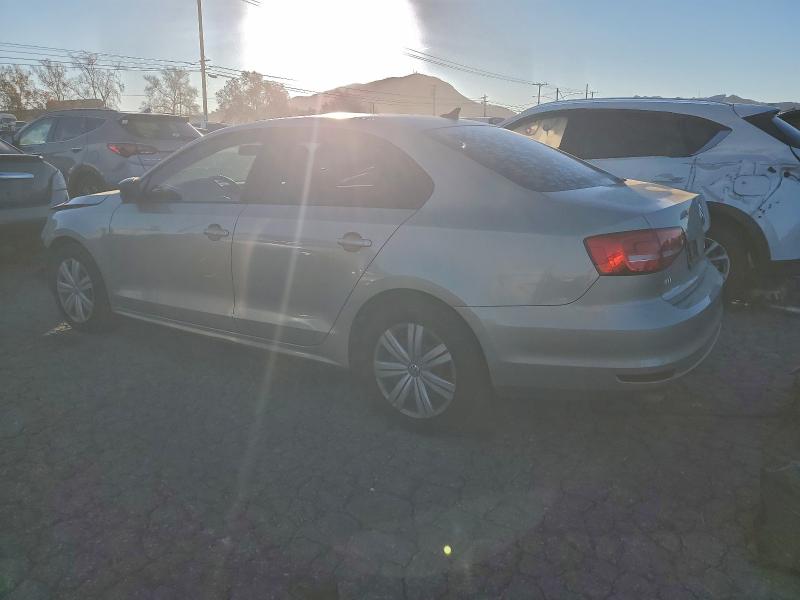 Фото 2 - VOLKSWAGEN JETTA