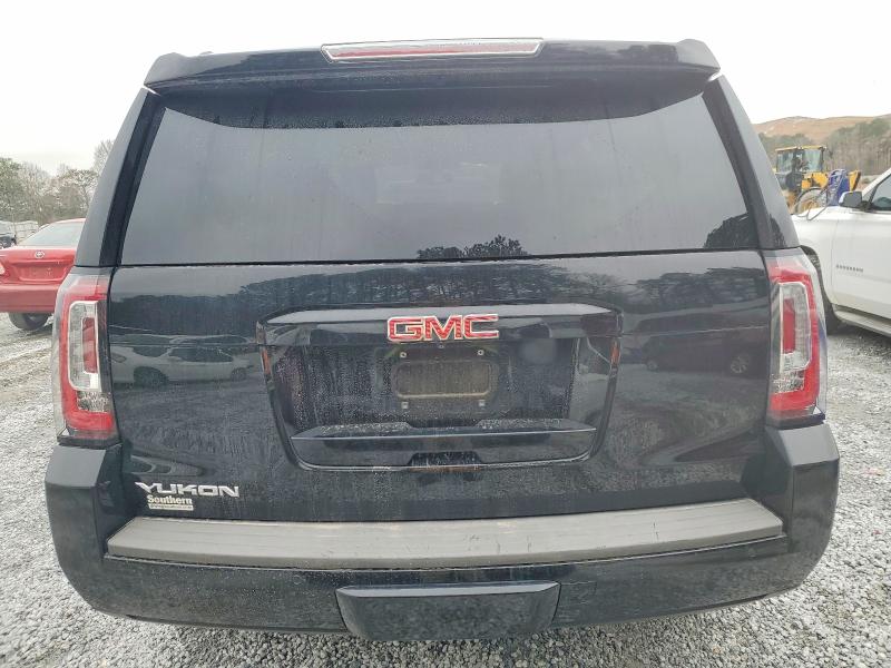 Фото 6 - GMC YUKON