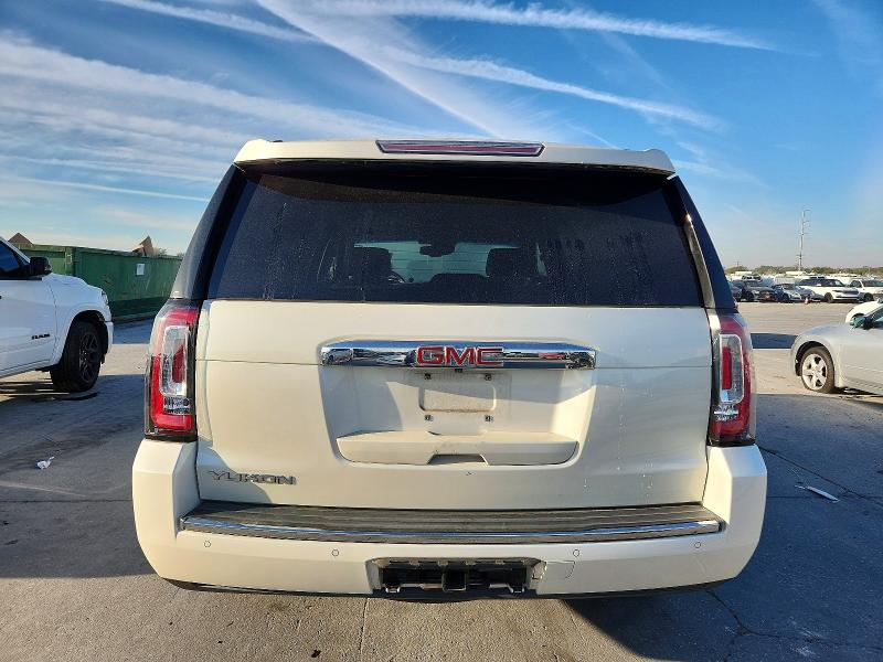 Фото 6 - GMC YUKON