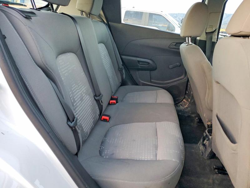 Фото 10 - CHEVROLET SONIC