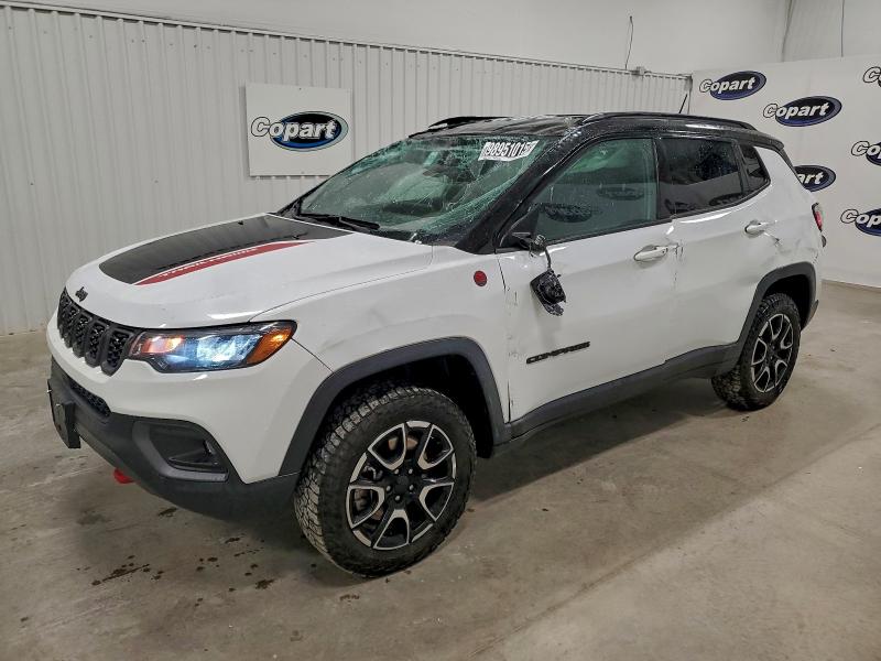 Фото 1 - JEEP COMPASS