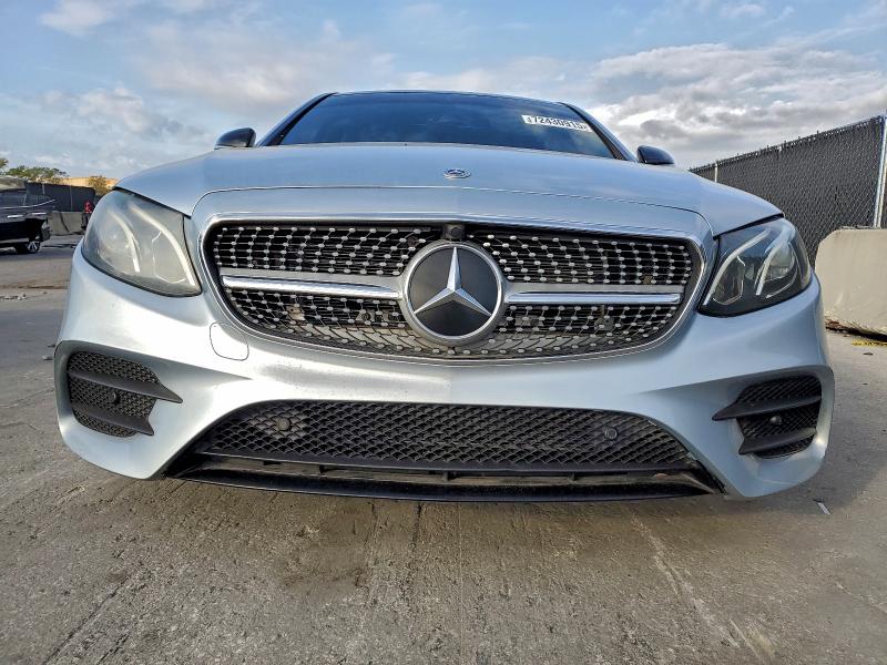 Фото 5 - MERCEDES-BENZ E-CLASS