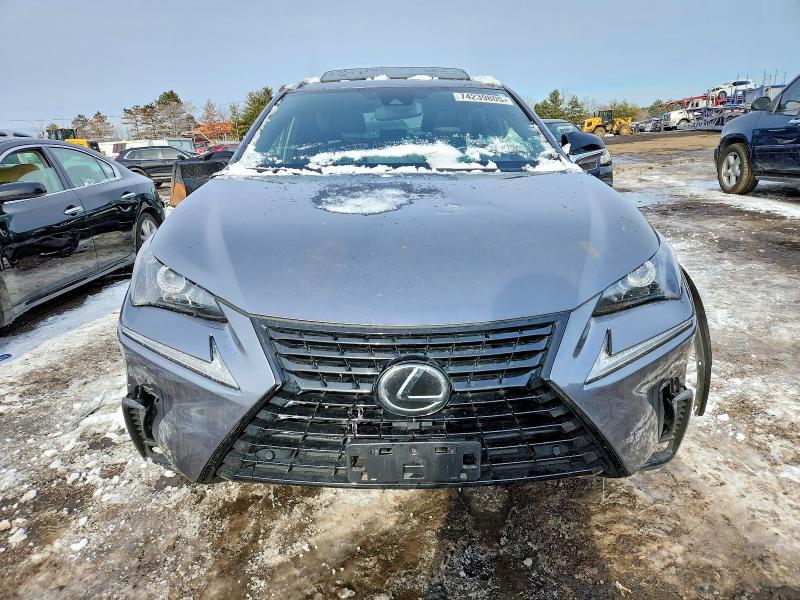 Фото 5 - LEXUS NX